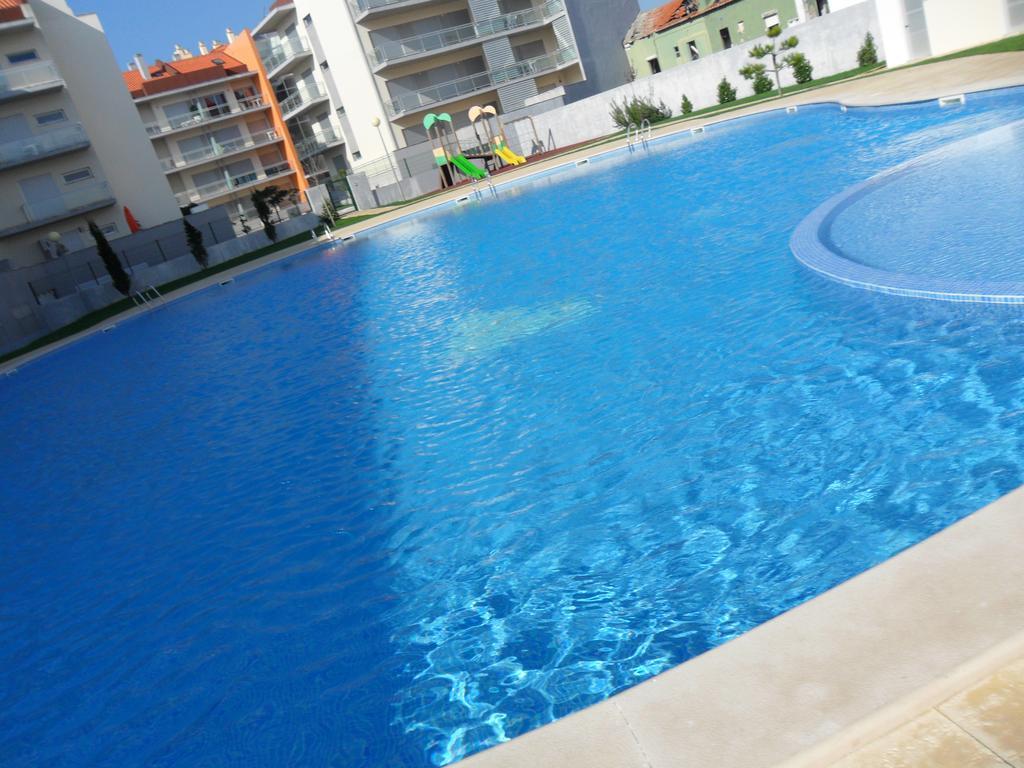 Alojamentos Campo & Mar - T1 Com Piscina São Martinho do Porto Zewnętrze zdjęcie